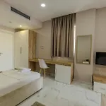 Ioni-an Hotel