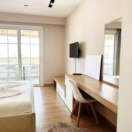 Ioni-an * Εξαμίλιο