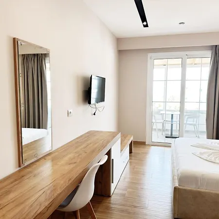 Hotel Ioni-an