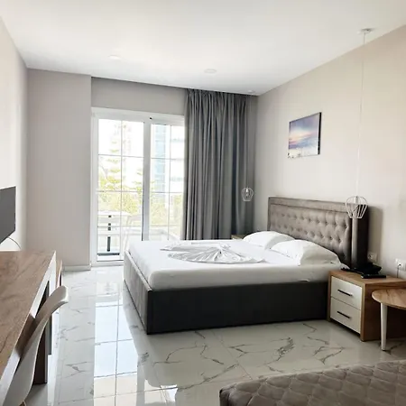 Hotel Ioni-an *