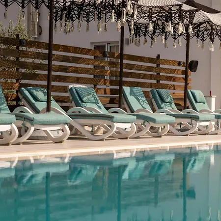 Ioni-an Hotel *