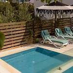 Hotel Ioni-an