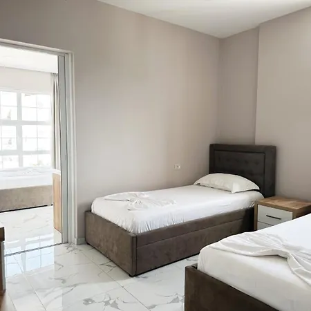 Ioni-an 卡萨米尔