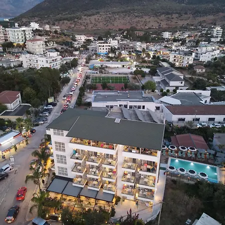 Ioni-an Hotel